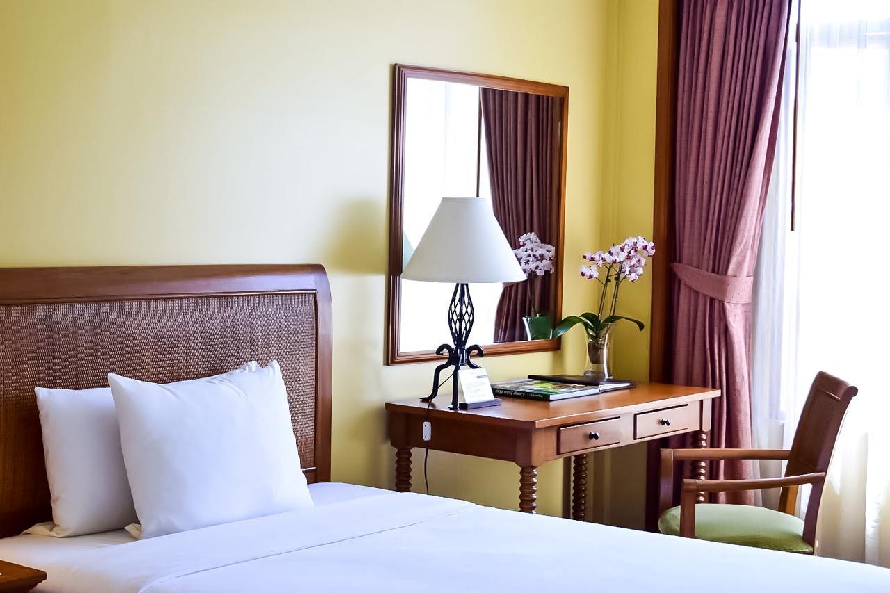 The Manor At Camp John Hay Hotel Baguio City ภายนอก รูปภาพ